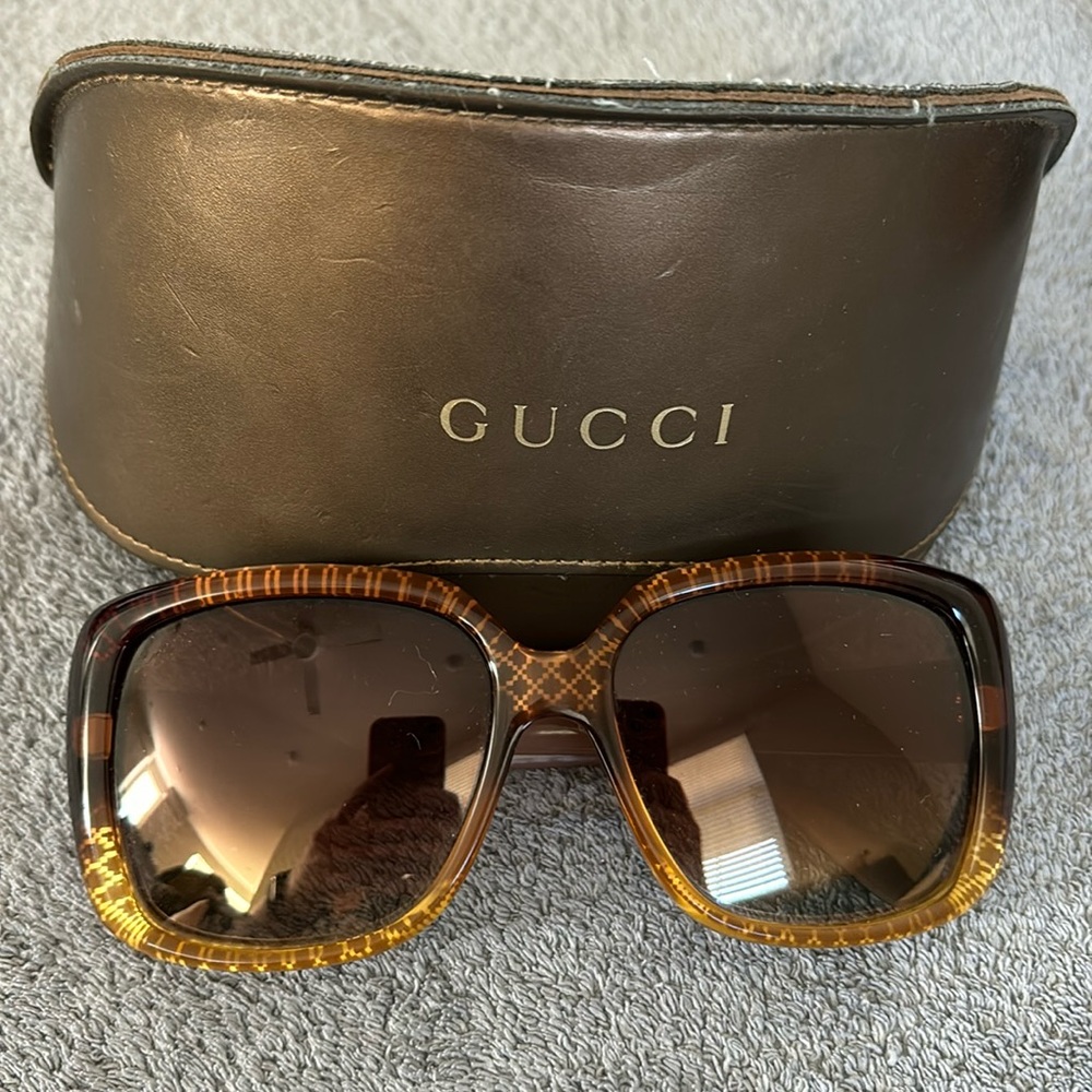 Gucci sunglasses